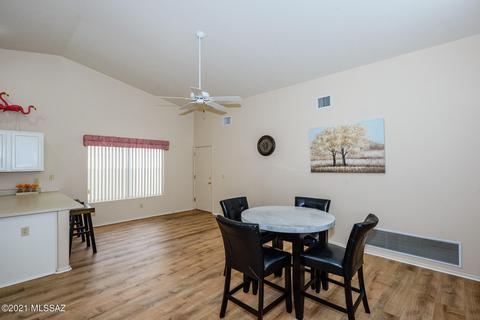 9244 E Big Sky Ln, Tucson, AZ 85747 photo 13