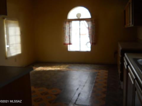 1013 N Mesa Ave, Willcox, AZ 85643 photo 5