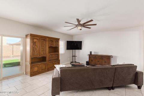 12191 E Becker Dr, Vail, AZ 85641 photo 3