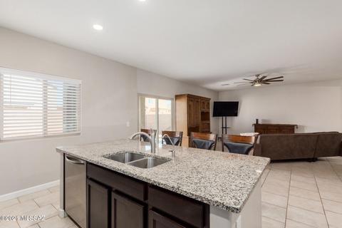 12191 E Becker Dr, Vail, AZ 85641 photo 7