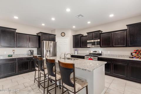 12191 E Becker Dr, Vail, AZ 85641 photo 6