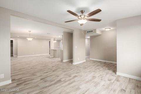 7942 E 20th Pl, Tucson, AZ 85710 photo 7