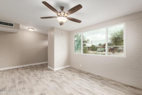 7942 E 20th Pl, Tucson, AZ 85710 photo 6