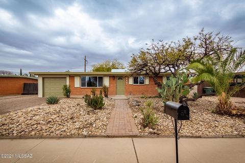 7942 E 20th Pl, Tucson, AZ 85710 photo 2