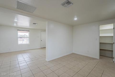 4426 E Lee St, Tucson, AZ 85712 photo 6