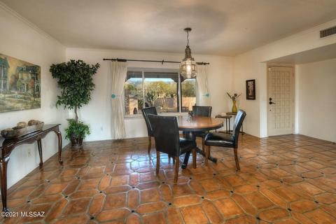8810 E Bear Pl, Tucson, AZ 85749 photo 14