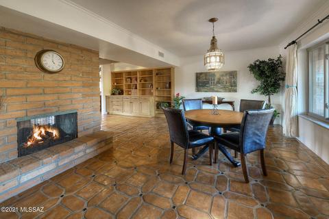 8810 E Bear Pl, Tucson, AZ 85749 photo 11