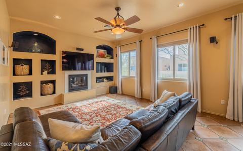 10540 Eisenbergs Pl, Tucson, AZ 85747 photo 16