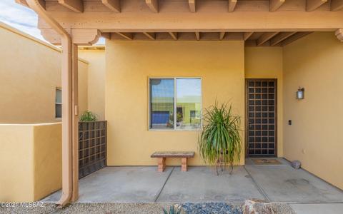10540 Eisenbergs Pl, Tucson, AZ 85747 photo 3