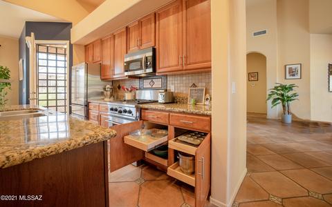10540 Eisenbergs Pl, Tucson, AZ 85747 photo 14