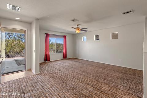 10627 E Singing Canyon Dr, Tucson, AZ 85747 photo 6