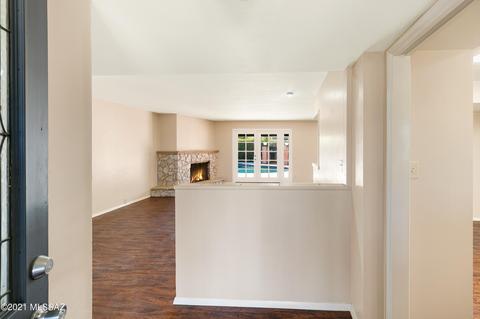 5636 E 8th St, Tucson, AZ 85711 photo 9