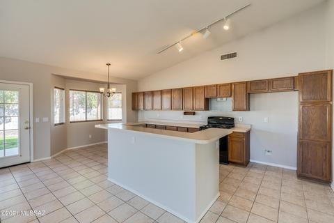 8599 E Louhelen Way, Tucson, AZ 85747 photo 19