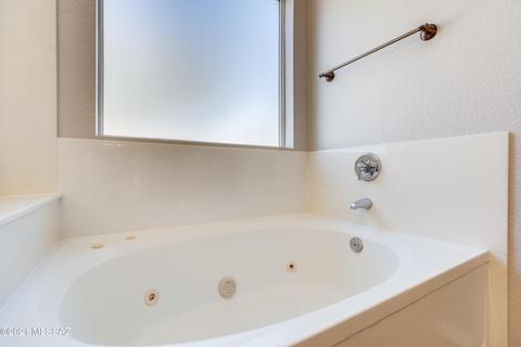 8599 E Louhelen Way, Tucson, AZ 85747 photo 36