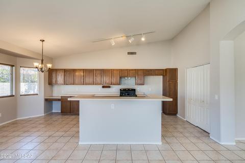 8599 E Louhelen Way, Tucson, AZ 85747 photo 20