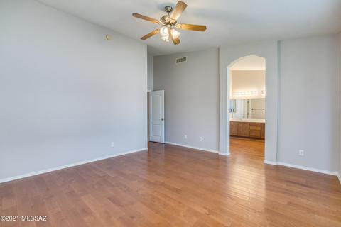 8599 E Louhelen Way, Tucson, AZ 85747 photo 32