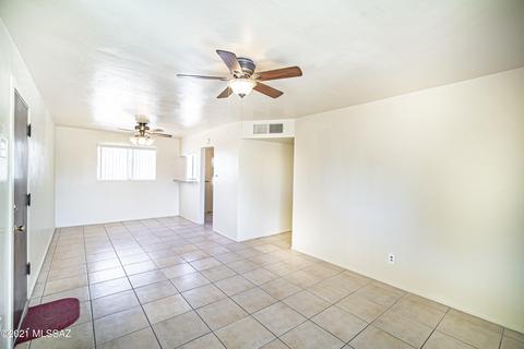 640 W Hatfield St, Tucson, AZ 85706 photo 5