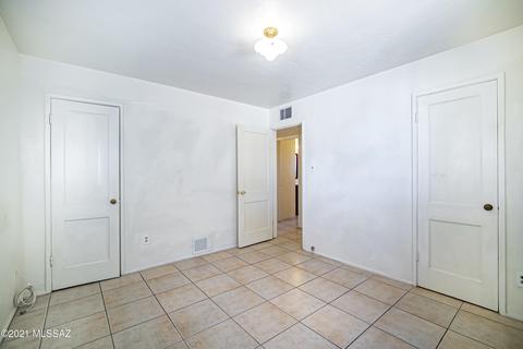 640 W Hatfield St, Tucson, AZ 85706 photo 15