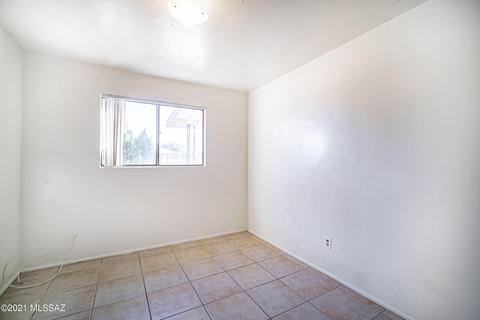 640 W Hatfield St, Tucson, AZ 85706 photo 11