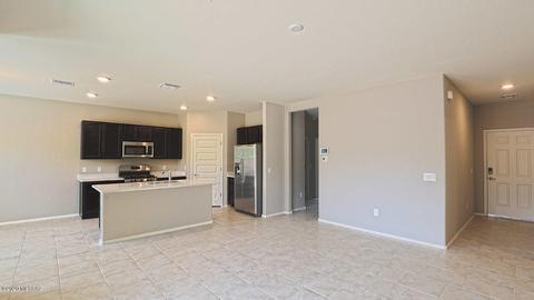 543 W Weldon St, Vail, AZ 85641 photo 6