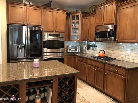 13751 E Carruthers St, Vail, AZ 85641 photo 9