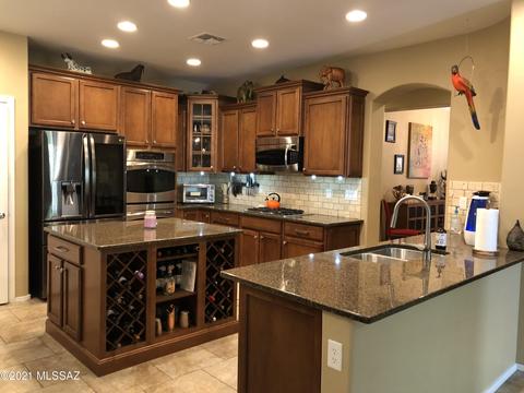 13751 E Carruthers St, Vail, AZ 85641 photo 2