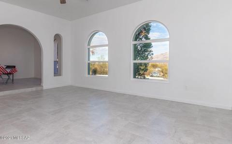 8930 E Wes Pl, Tucson, AZ 85749 photo 4
