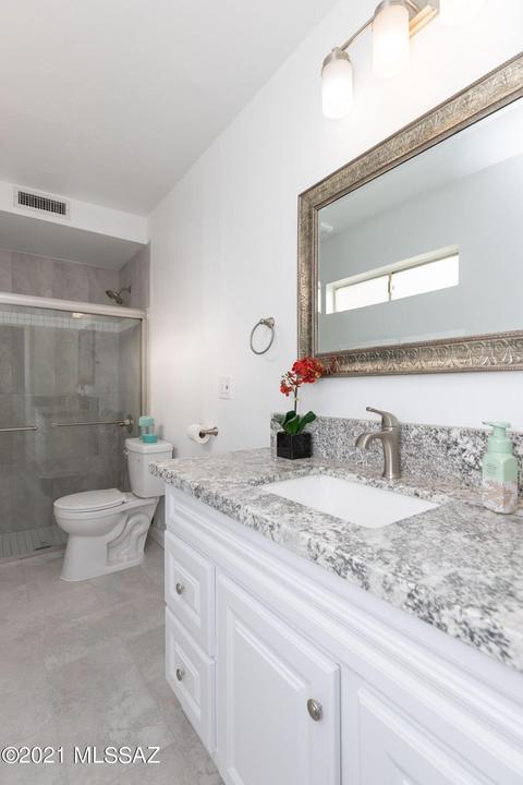 8930 E Wes Pl, Tucson, AZ 85749 photo 12