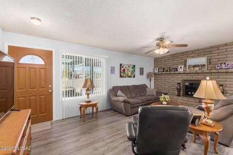 9832 E Creek St, Tucson, AZ 85730 photo 5