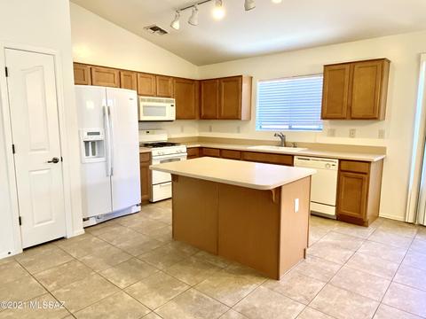 13172 E Mesquite Flat Spring Dr, Vail, AZ 85641 photo 5