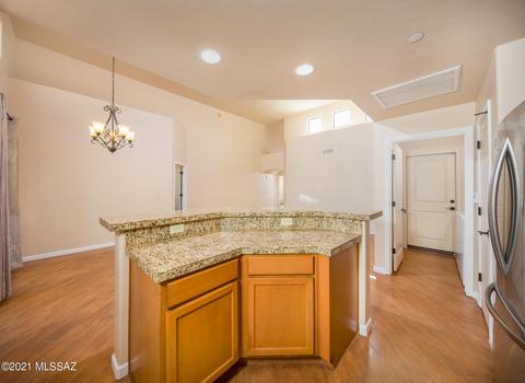 181 E Crown Ct, Vail, AZ 85641 photo 5