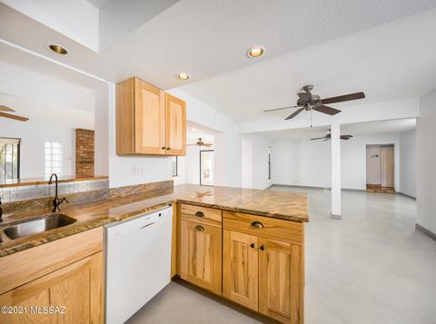 9665 E 3rd St, Tucson, AZ 85748 photo 13
