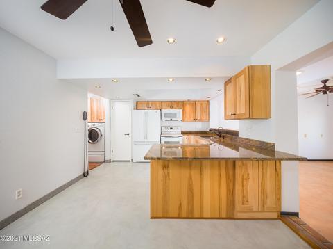 9665 E 3rd St, Tucson, AZ 85748 photo 10