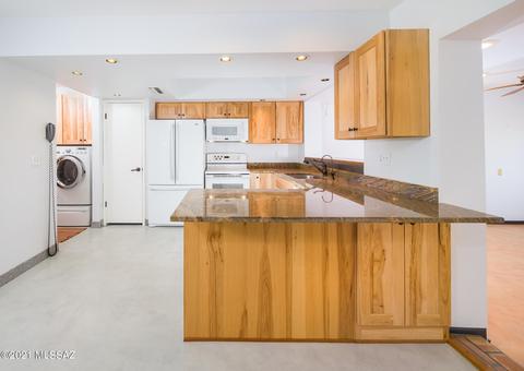 9665 E 3rd St, Tucson, AZ 85748 photo 12
