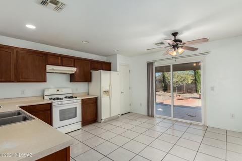 5013 E Cream Cups Pl, Tucson, AZ 85756 photo 3