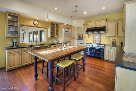 11600 E Thunderbird Trl, Tucson, AZ 85749 photo 3