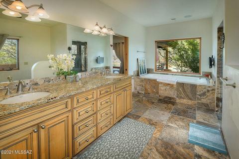 11600 E Thunderbird Trl, Tucson, AZ 85749 photo 5