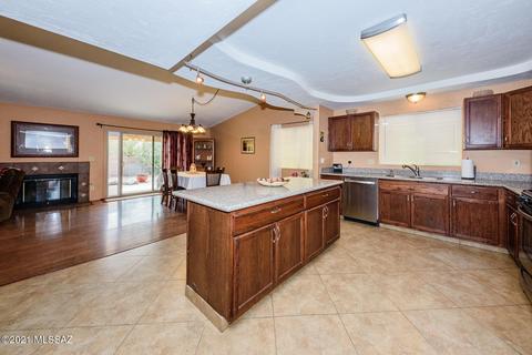 6804 N De Chelly Loop, Tucson, AZ 85741 photo 14