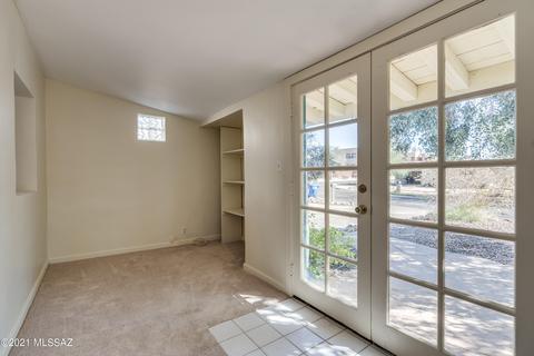 833 E Seneca St, Tucson, AZ 85719 photo 4