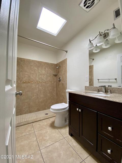 660 E River Rd #K, Tucson, AZ 85704 photo 5