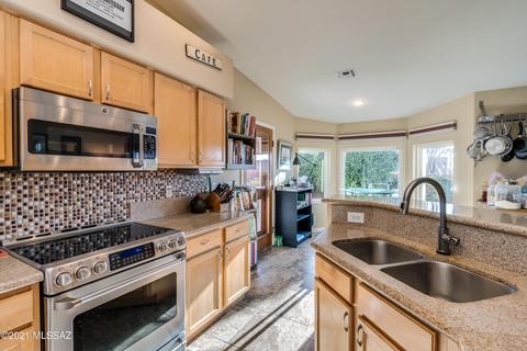 1530 E Tascal Loop, Oro Valley, AZ 85737 photo 8