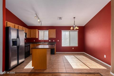 7826 S Sentinal Stone Dr, Tucson, AZ 85756 photo 10