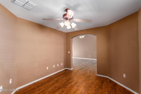 7826 S Sentinal Stone Dr, Tucson, AZ 85756 photo 8