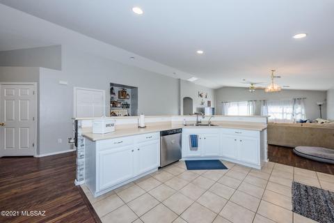 23 W Eric Dorman St, Vail, AZ 85641 photo 4