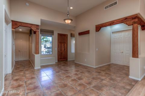 9823 E Forest Grove Loop, Tucson, AZ 85749 photo 3