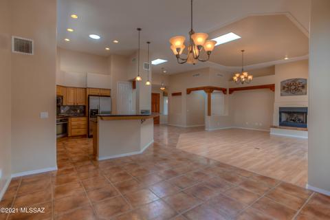 9823 E Forest Grove Loop, Tucson, AZ 85749 photo 6
