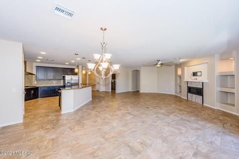 8904 E Wright School Loop, Tucson, AZ 85715 photo 11