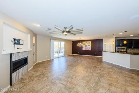 8904 E Wright School Loop, Tucson, AZ 85715 photo 13