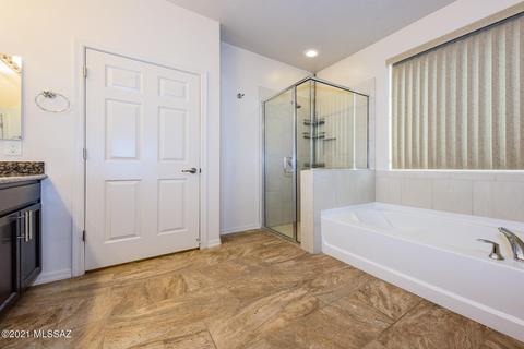 8904 E Wright School Loop, Tucson, AZ 85715 photo 29
