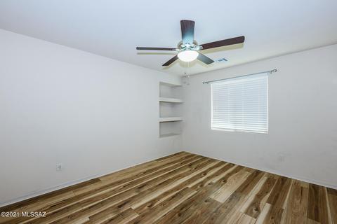 8904 E Wright School Loop, Tucson, AZ 85715 photo 20